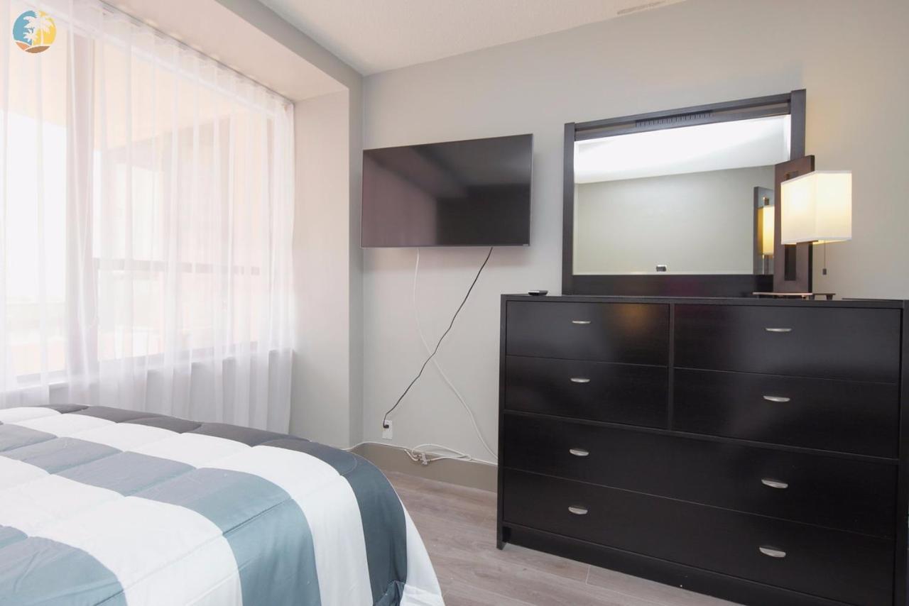 Deluxe Beach Resort - Hora Rentals Маями Бийч Екстериор снимка